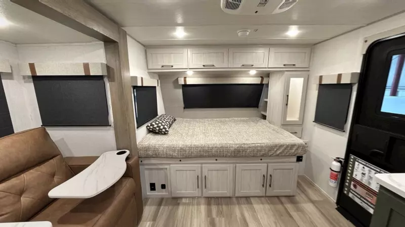 NB18.3 Floorplan Main Room