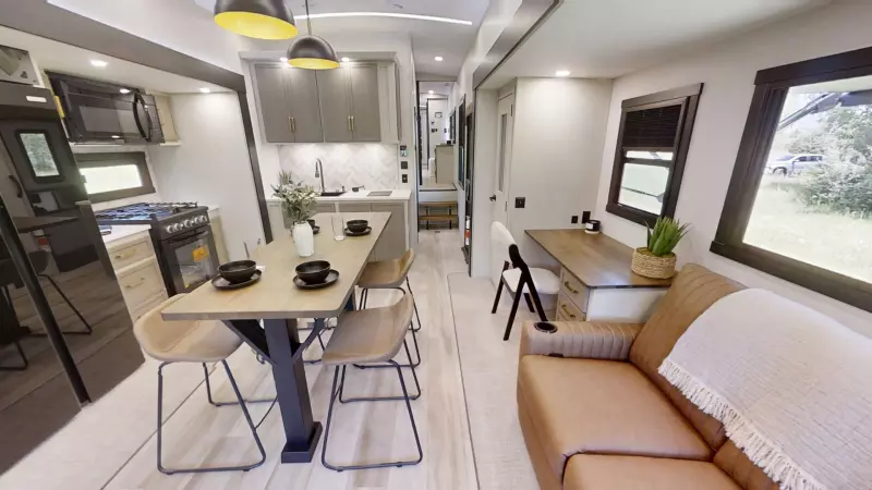 380WDR Floorplan Main Room